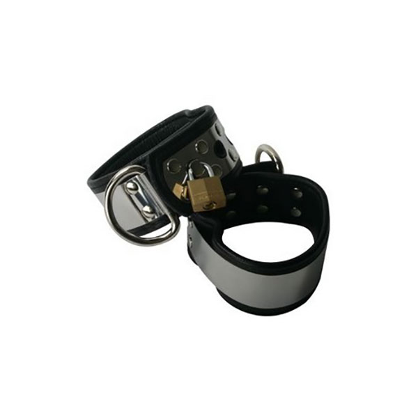 LEATHER COLLARS